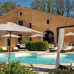 domaine-de-pradaous.fr-provencehotel.com/